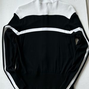 Women’s Zip up Golf Sweater